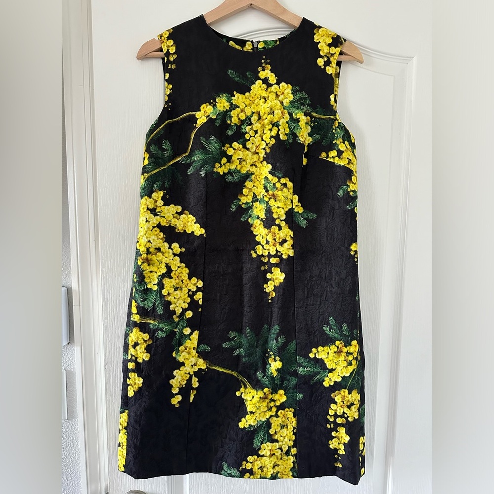 EUC Dolce & Gabbana Mimosa Print Brocade Shift Dress Size 44
